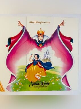 Disney's Snow White & The Seven Dwarfs Complete Card Set by SKYBOX 90 Cards